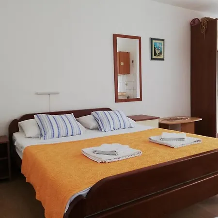 Studio In With Sea View, Balcony, Air Conditioning, Wi-fi Apartment *