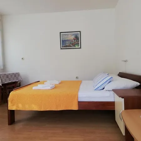 Studio In With Sea View, Balcony, Air Conditioning, Wi-fi *