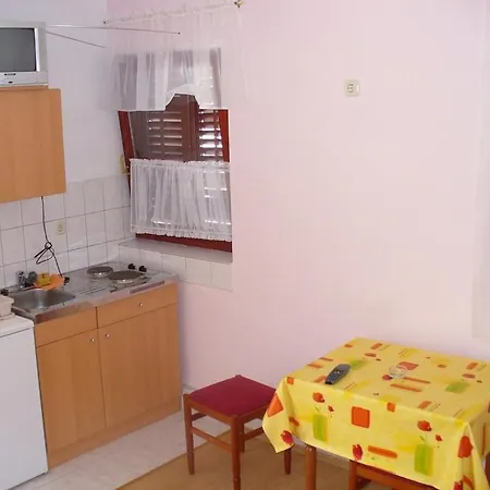 Studio In With Sea View, Balcony, Air Conditioning, Wi-fi