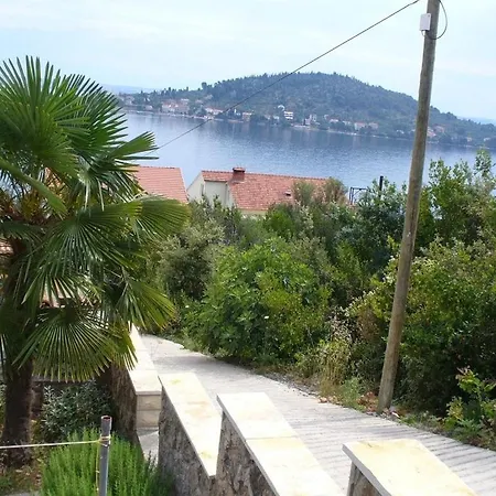 Studio In With Sea View, Balcony, Air Conditioning, Wi-fi Apartment Kali